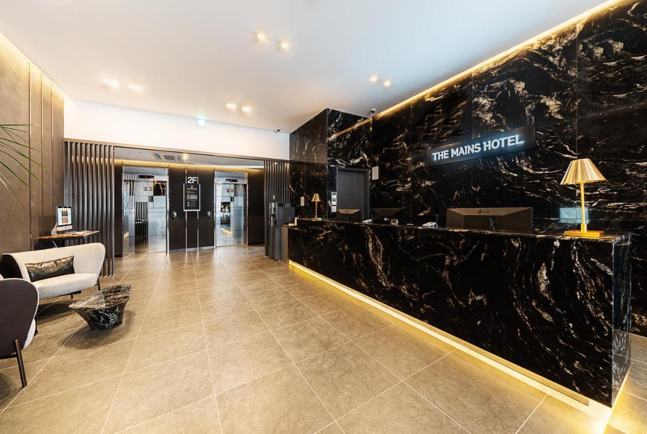 The Mains Hotel تشيونان المظهر الخارجي الصورة